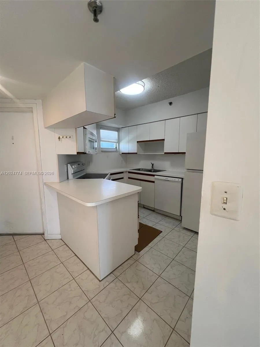 9156 Collins Ave # 502, Surfside FL 33154