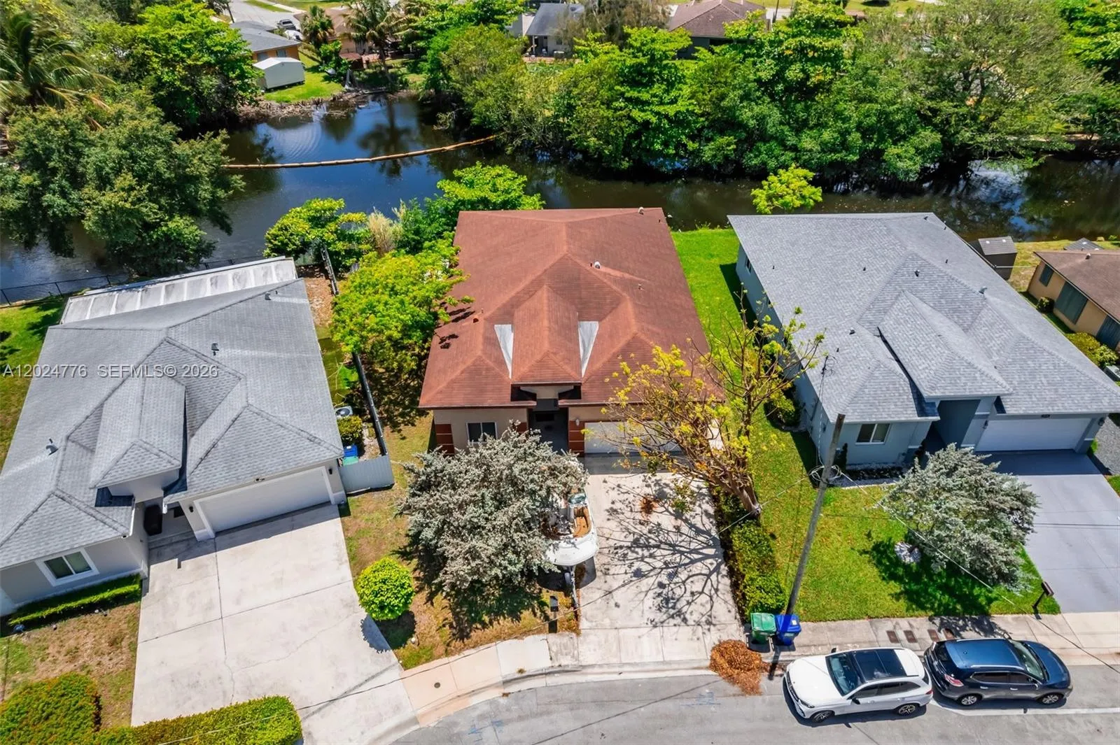 2804 Washington Dr, Fort Lauderdale FL 33311