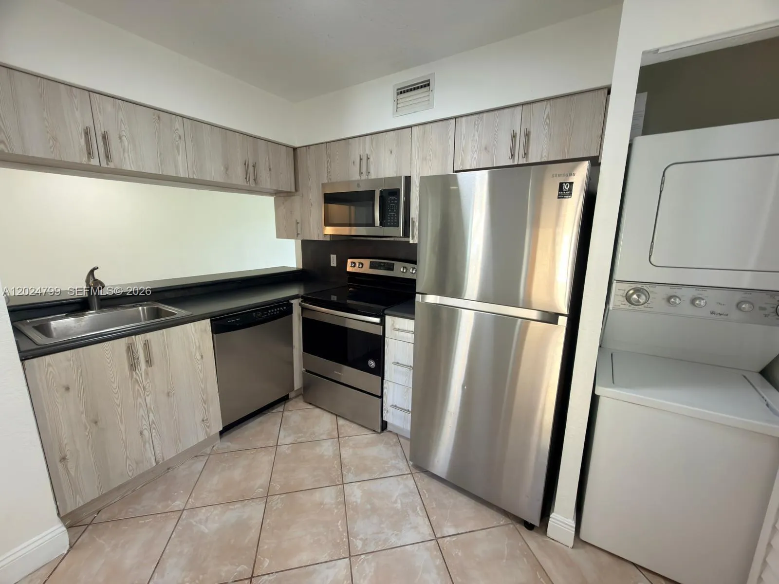 1025 Coral Club Dr # 1025, Coral Springs FL 33071