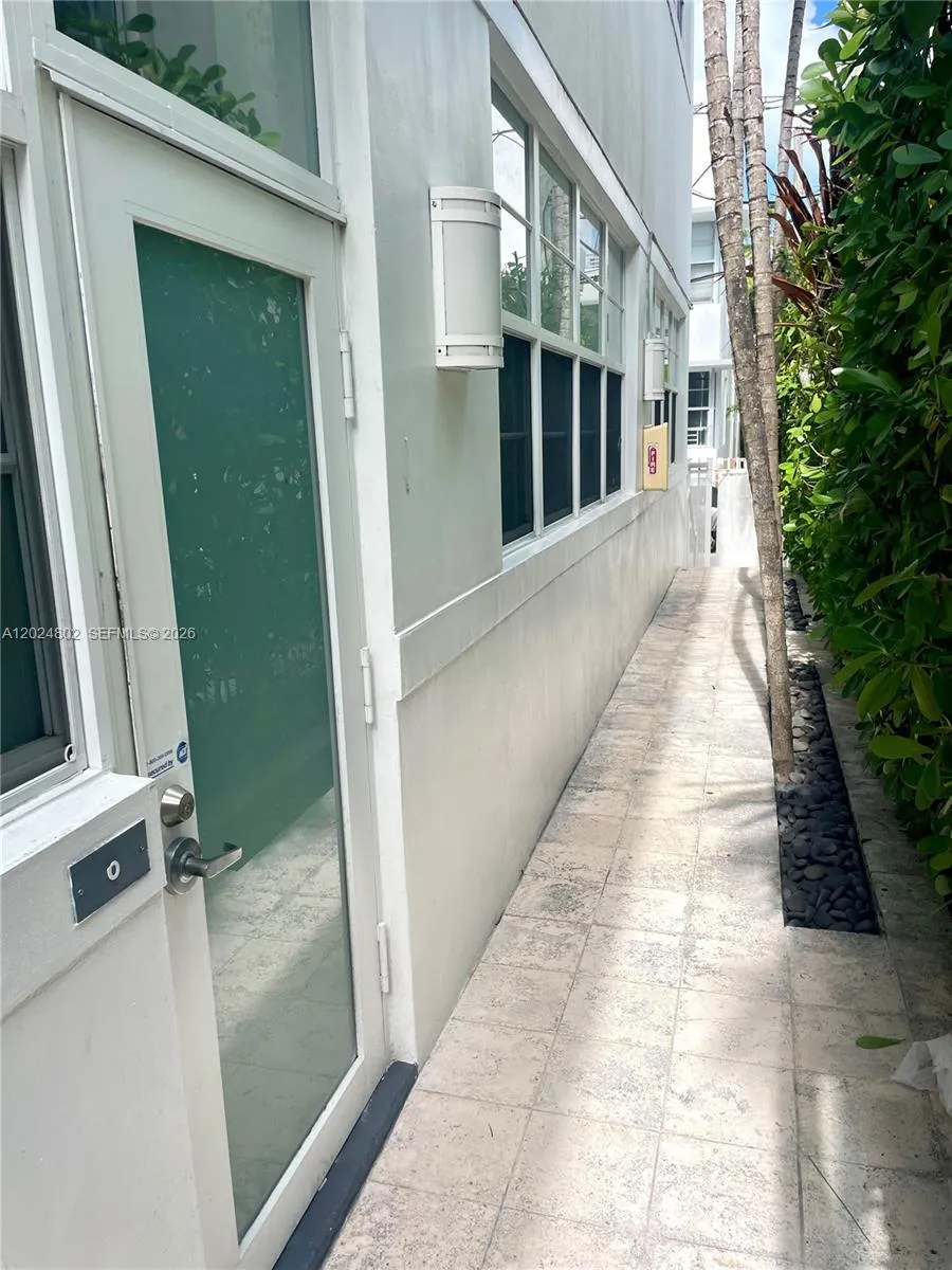 935 Euclid Ave # 6, Miami Beach FL 33139