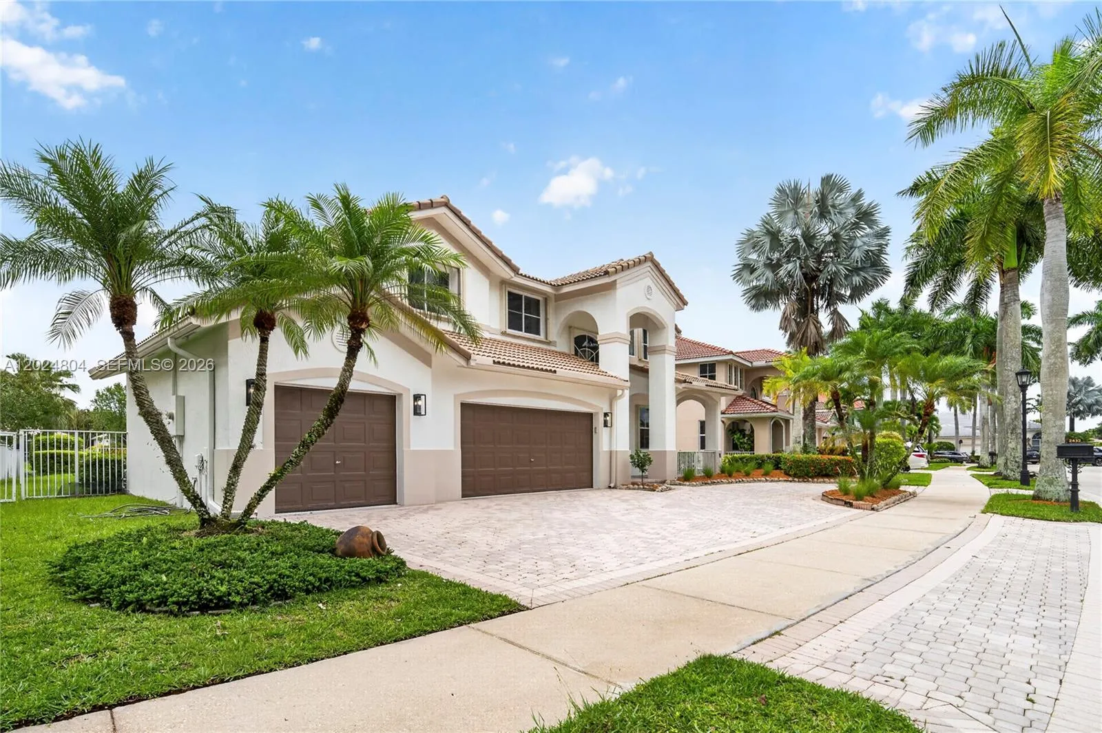 2432 Deer Creek Rd, Weston FL 33327