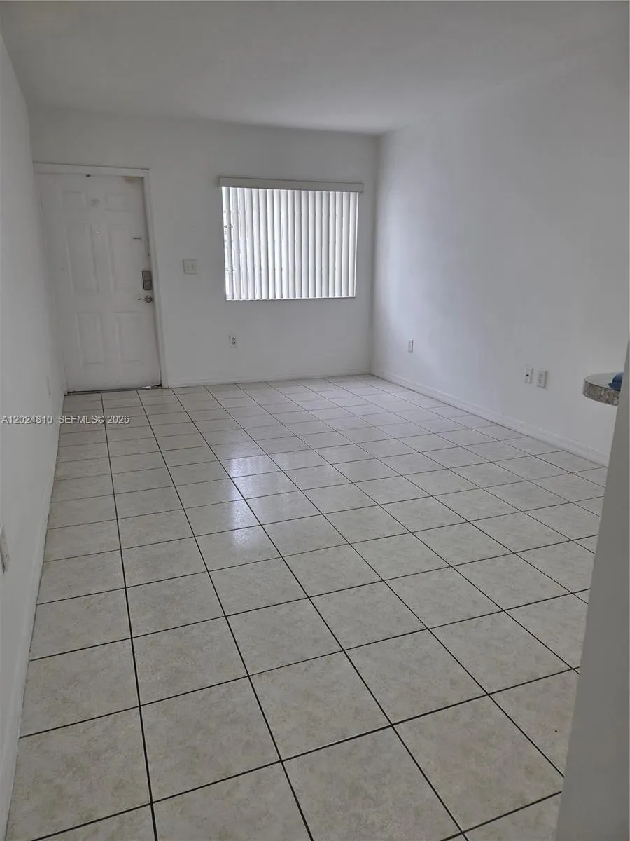 12035 SW 14th St # 107, Miami FL 33184
