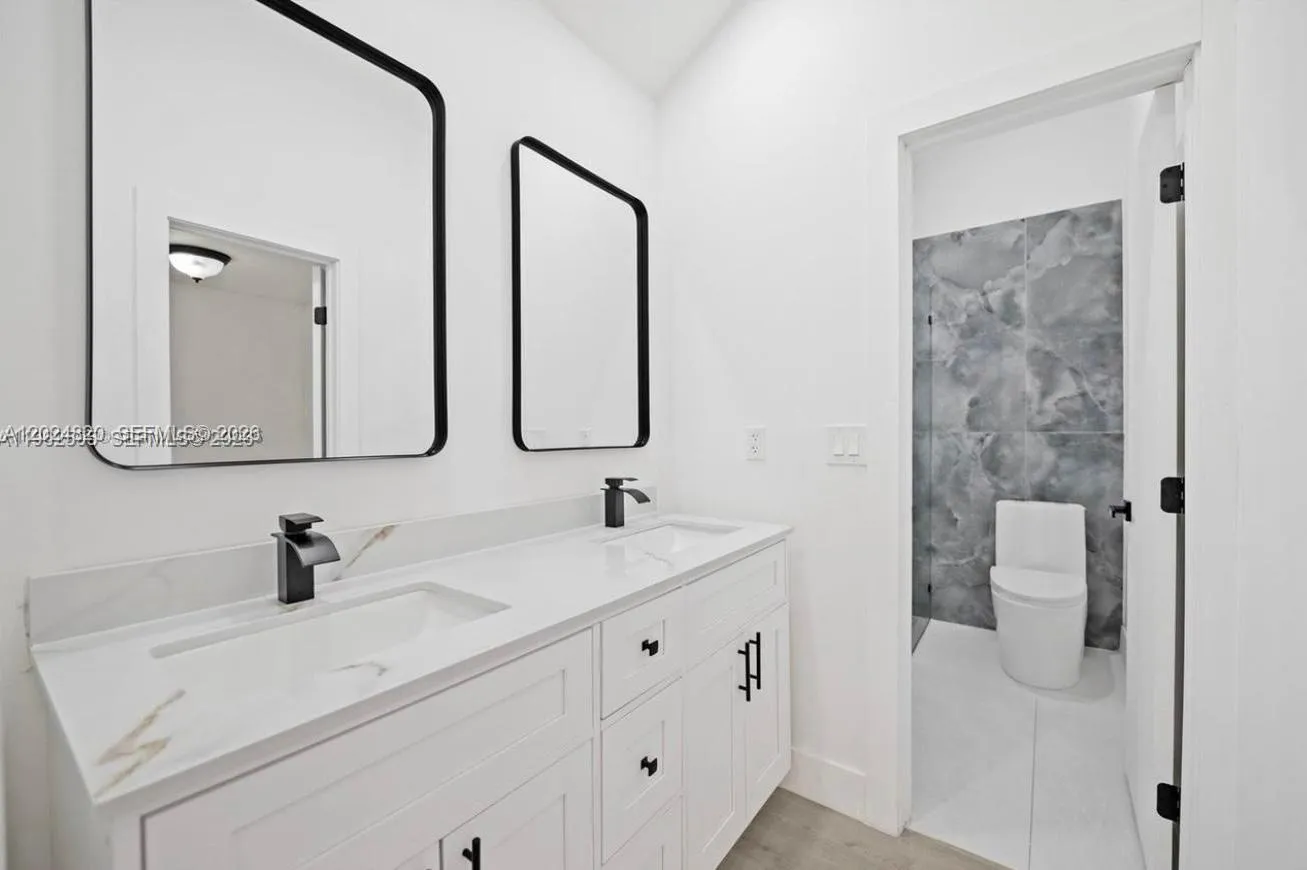 20620 SW 120th Pl, Miami FL 33177