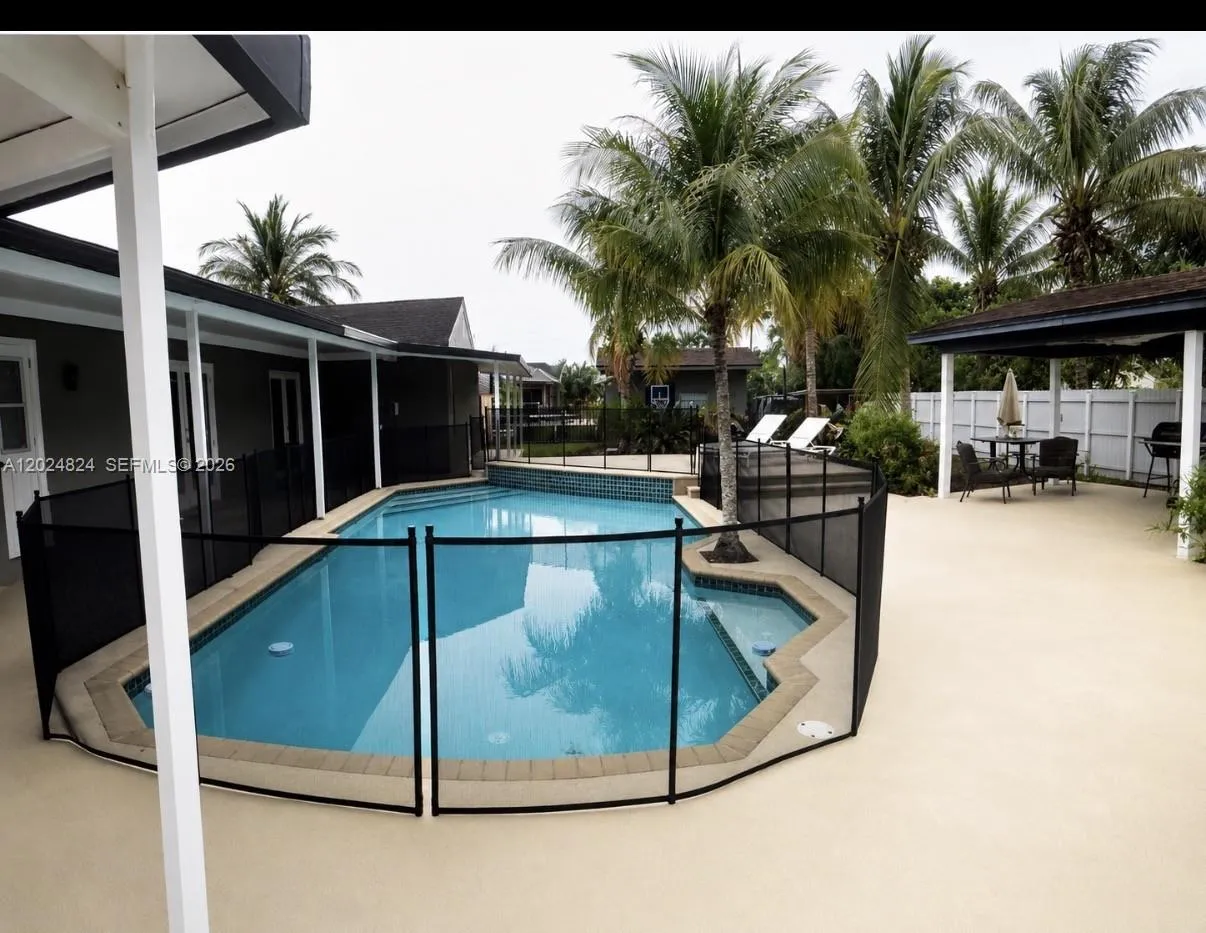 15530 SW 155th Ave, Miami FL 33187