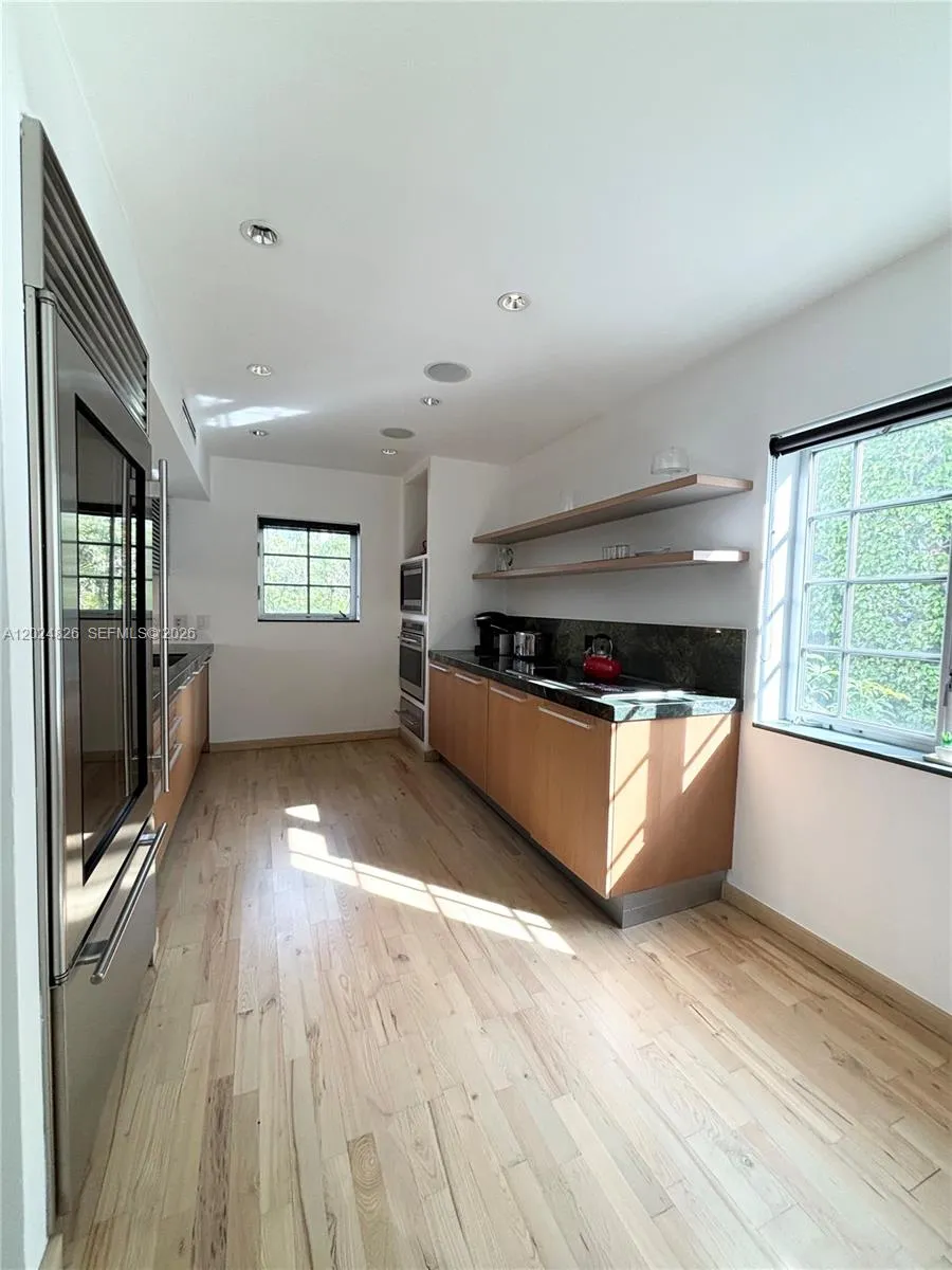 1520 Michigan Ave # 1, Miami Beach FL 33139
