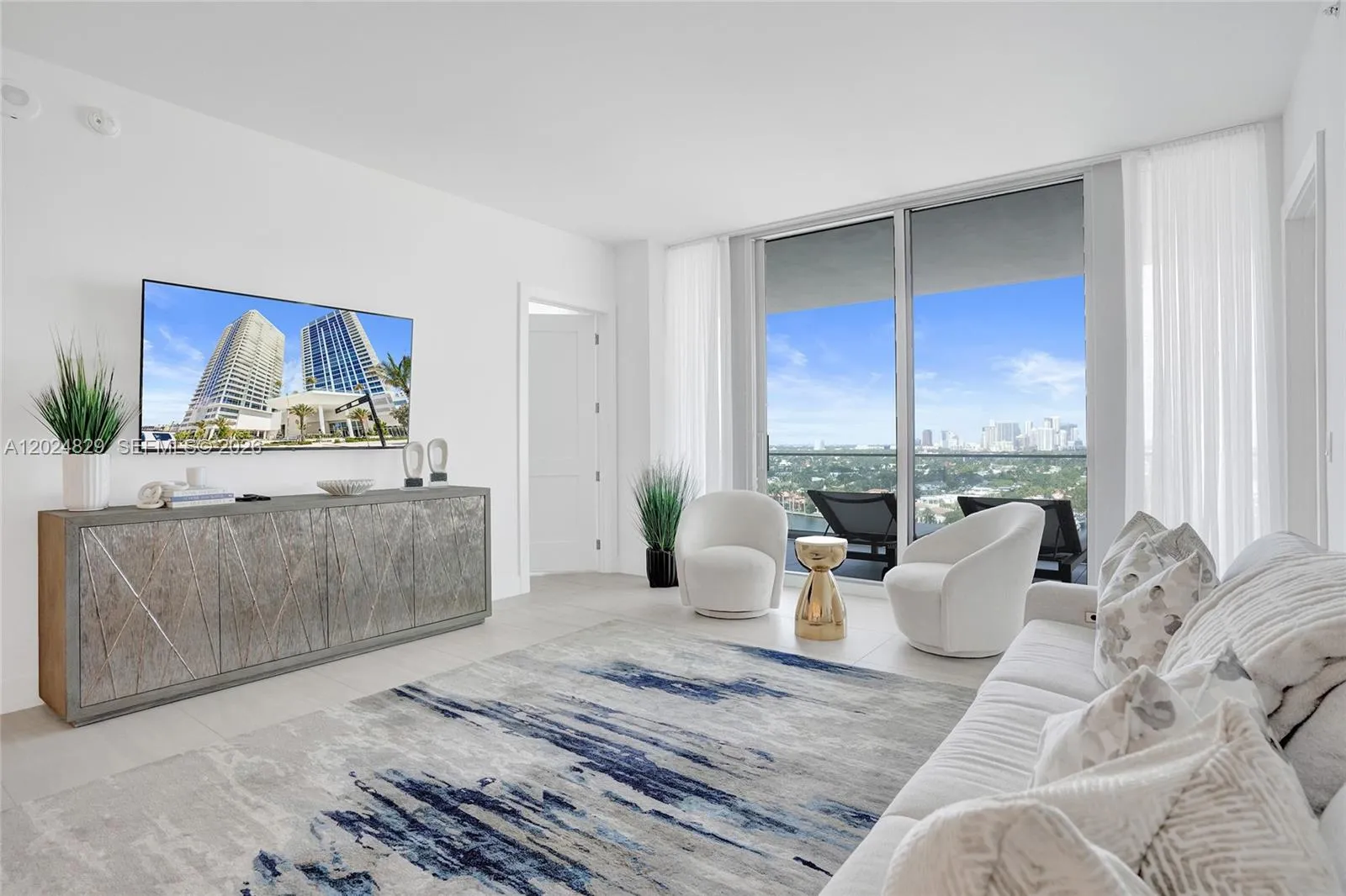 153 N Seabreeze # 1403, Fort Lauderdale FL 33304