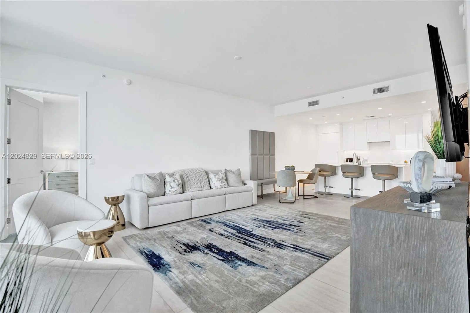 153 N Seabreeze # 1403, Fort Lauderdale FL 33304