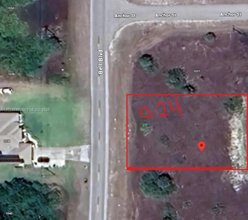 1039 Bell Blvd S, Lehigh Acres FL 33974