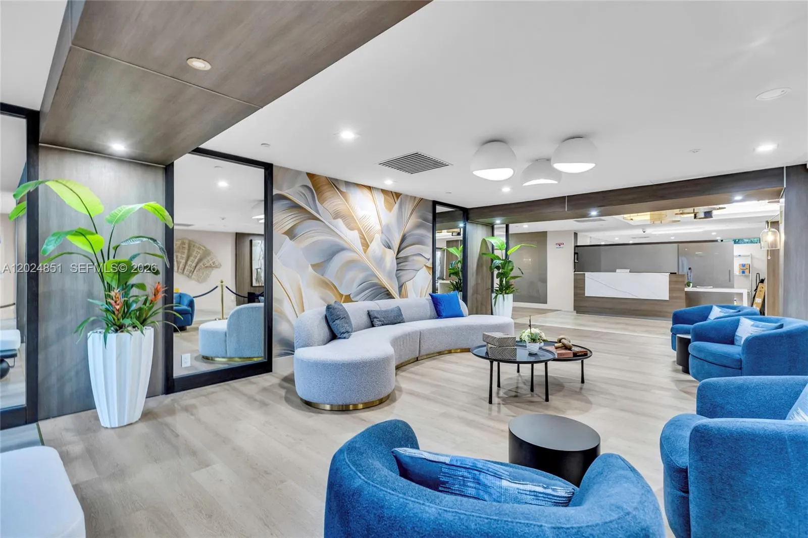 4200 Hillcrest Dr # 504, Hollywood FL 33021