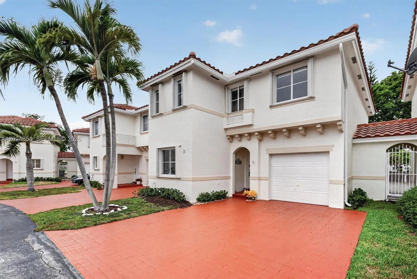 14930 SW 104th St # 27, Miami FL 33196