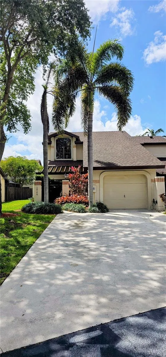 10194 SW 137 Ct # 10194, Miami FL 33186
