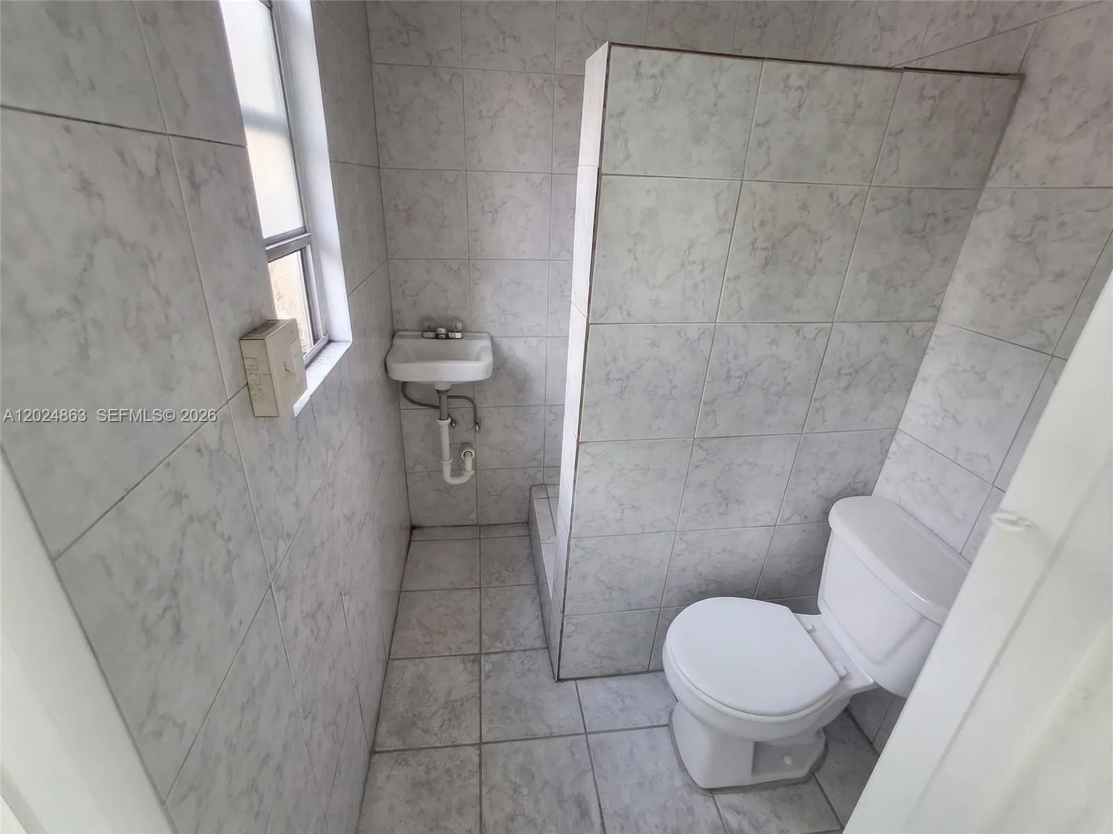 625 W Avenue A, Belle Glade FL 33430