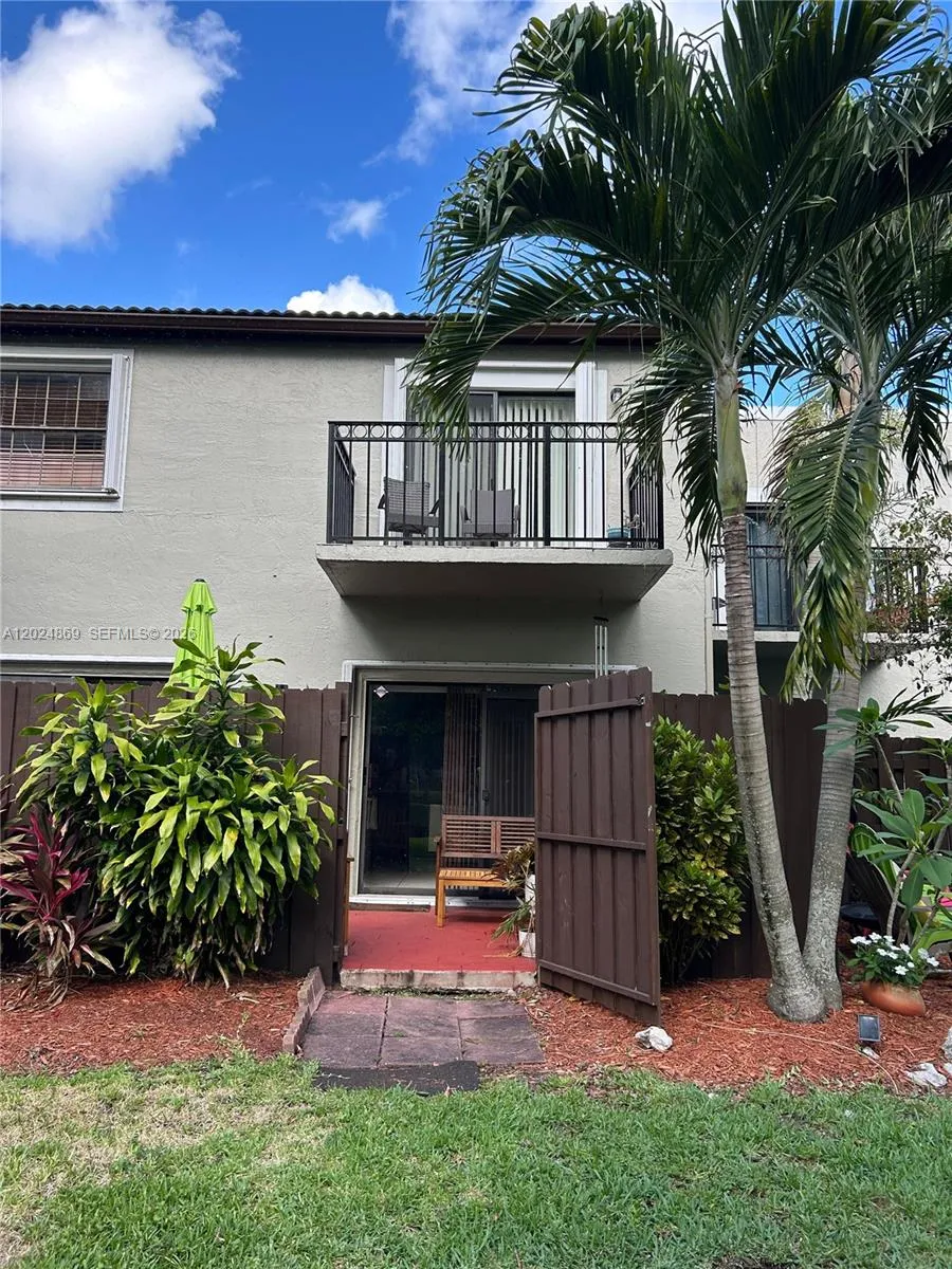10420 SW 154 Ct # 5, Other City - In The State Of Florida FL 33196