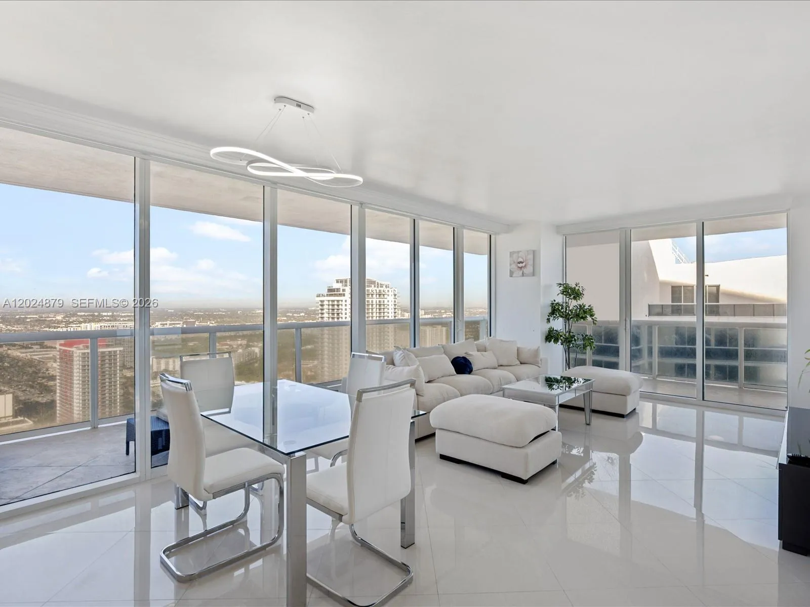 1830 S Ocean Dr # 4508, Hallandale Beach FL 33009