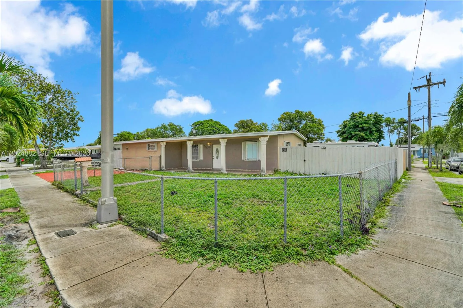 3651 W 2nd Ct, Hialeah FL 33012