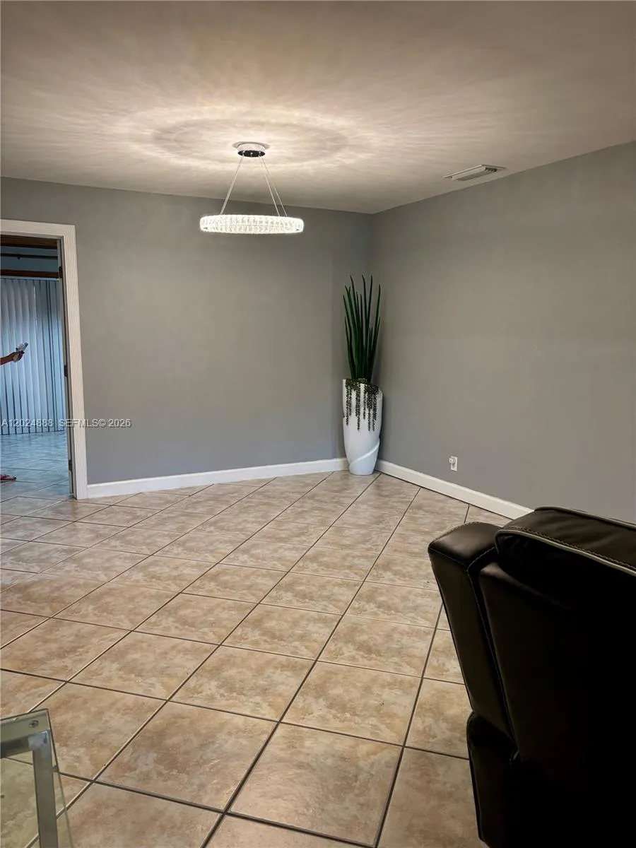 3171 SW 16th Ct, Fort Lauderdale FL 33312