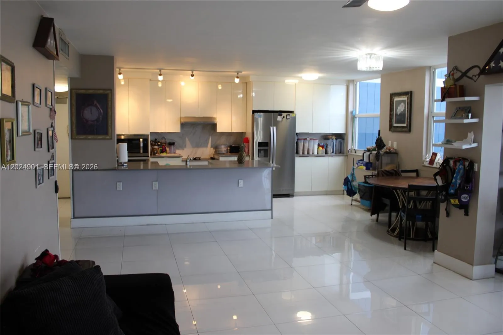 4200 Hillcrest Dr # 820, Hollywood FL 33021