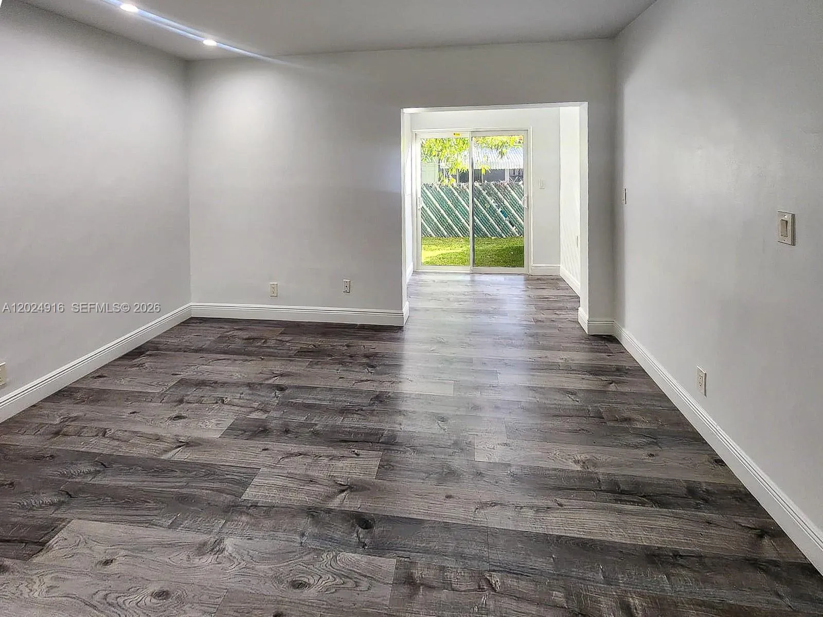 2460 Taylor St # 1C, Hollywood FL 33020