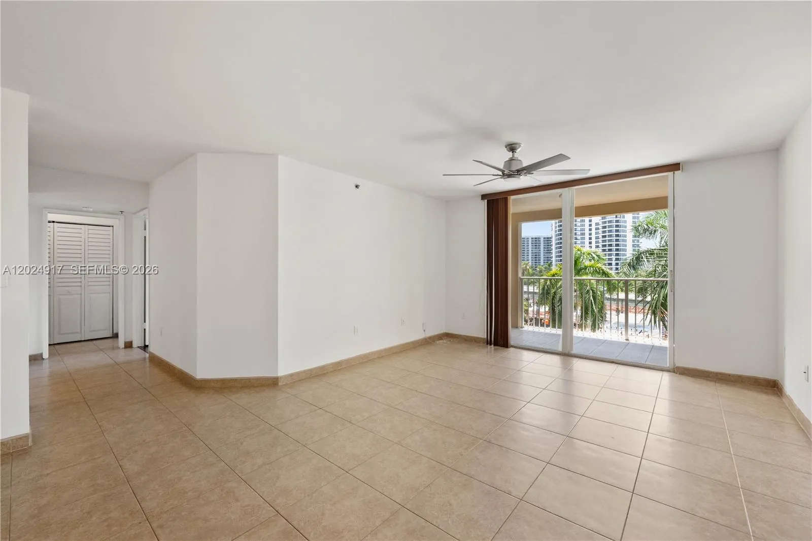 19501 E Country Club Dr # 9508, Aventura FL 33180
