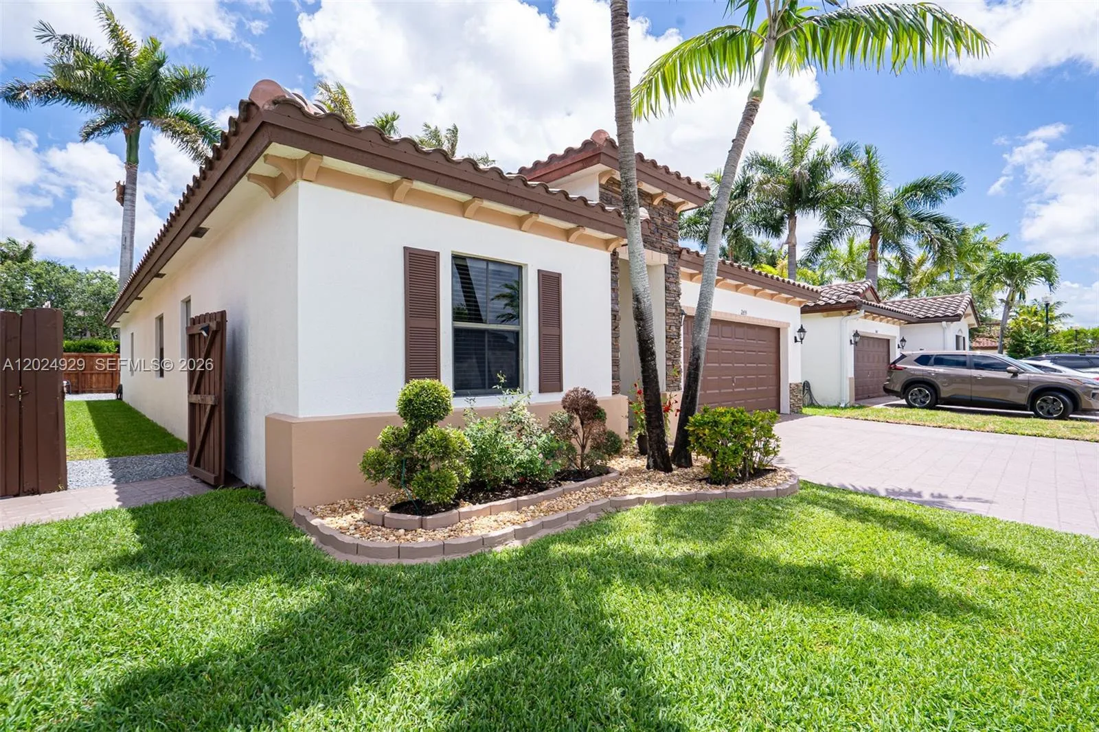 2655 NE 2nd Dr, Homestead FL 33033