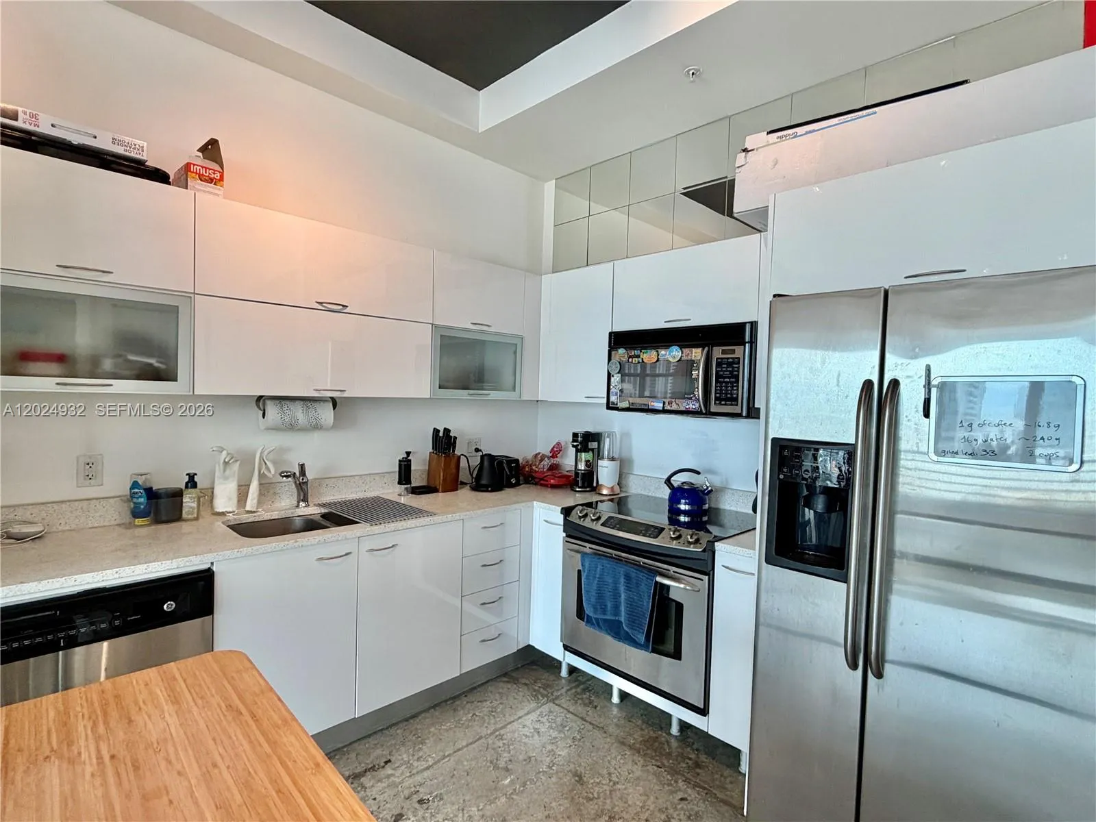 133 NE 2nd Ave # 1909, Miami FL 33132