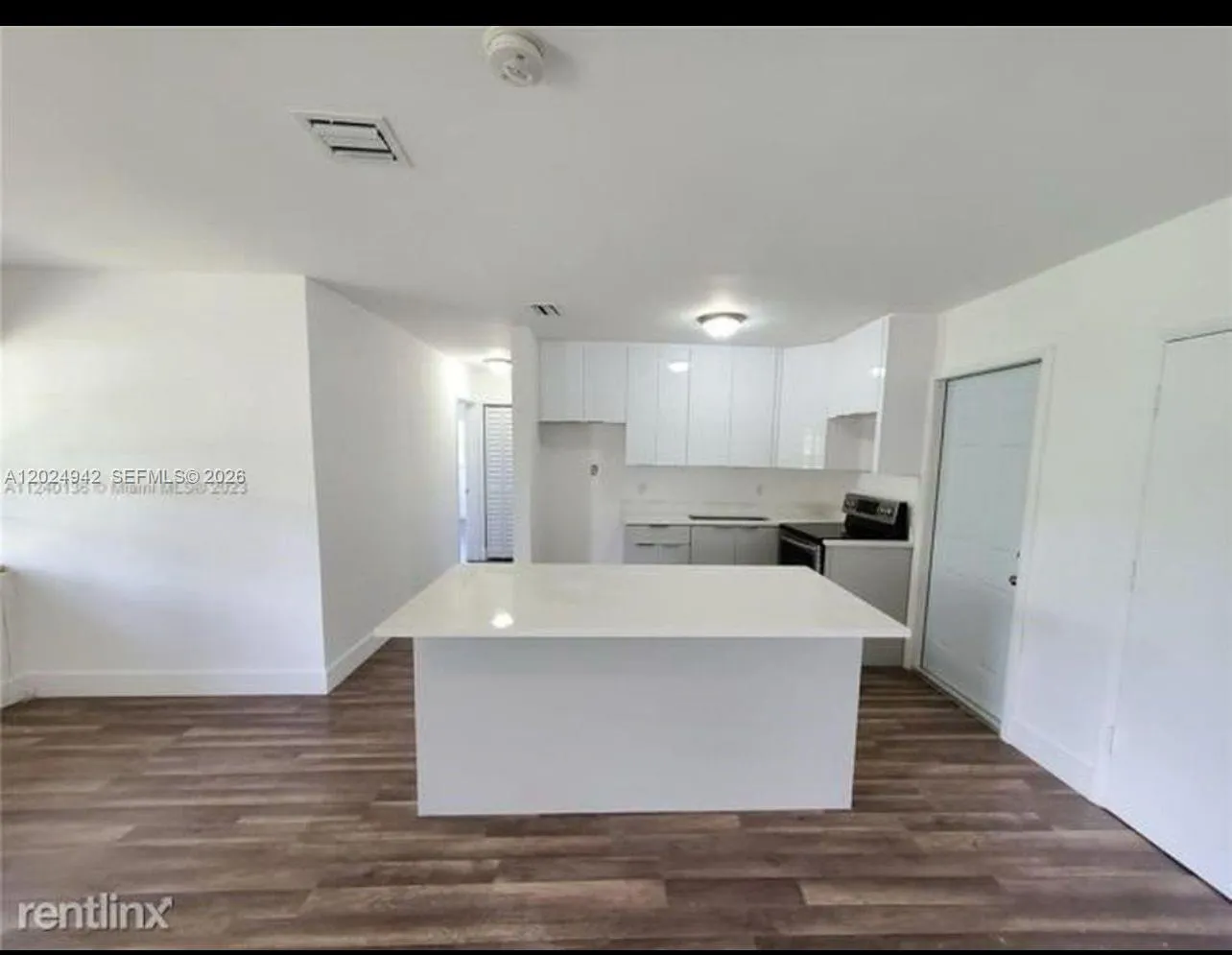 1770 NE 170th St, North Miami Beach FL 33162