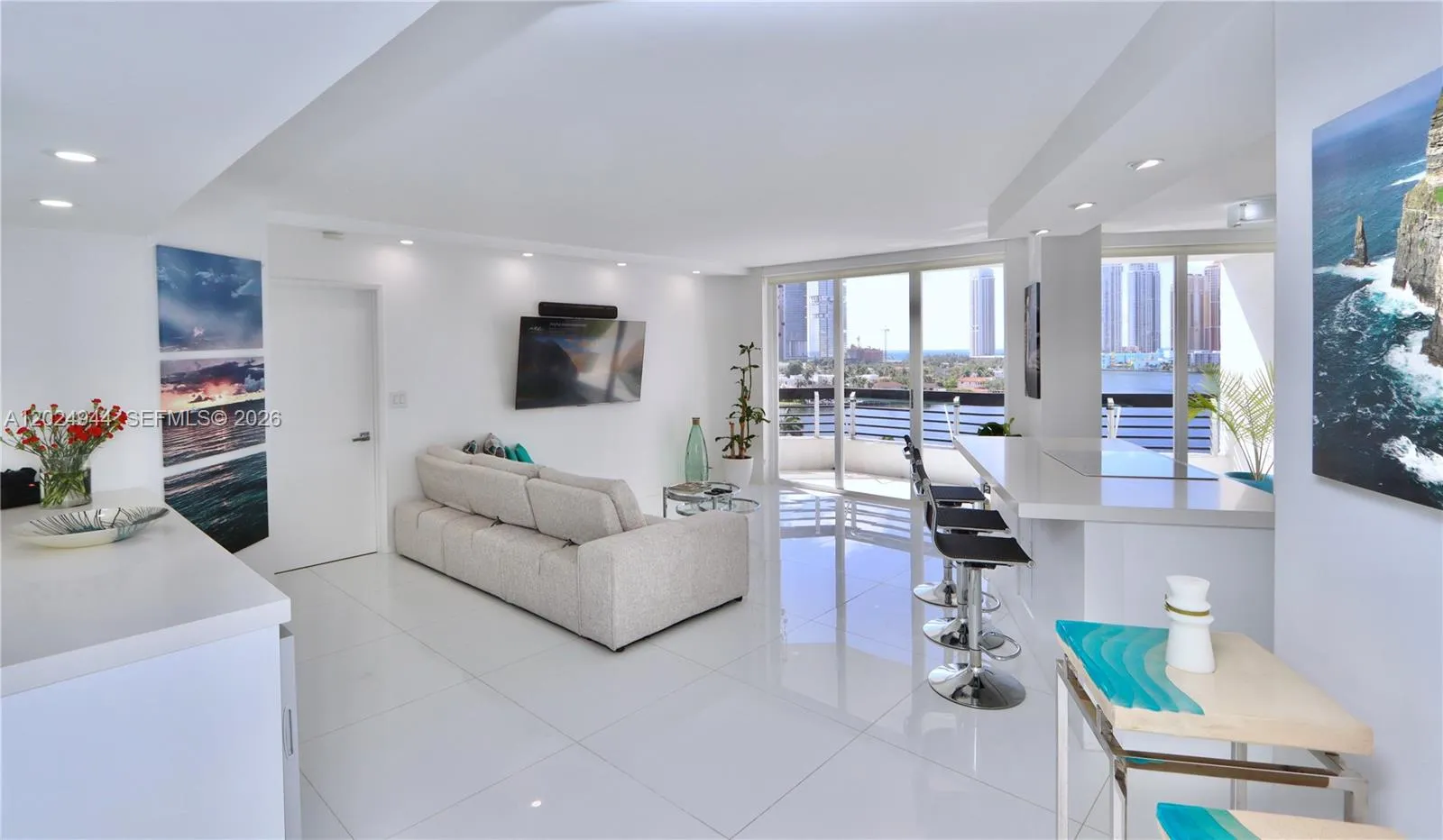 3600 Mystic Pointe Dr # 1115, Aventura FL 33180