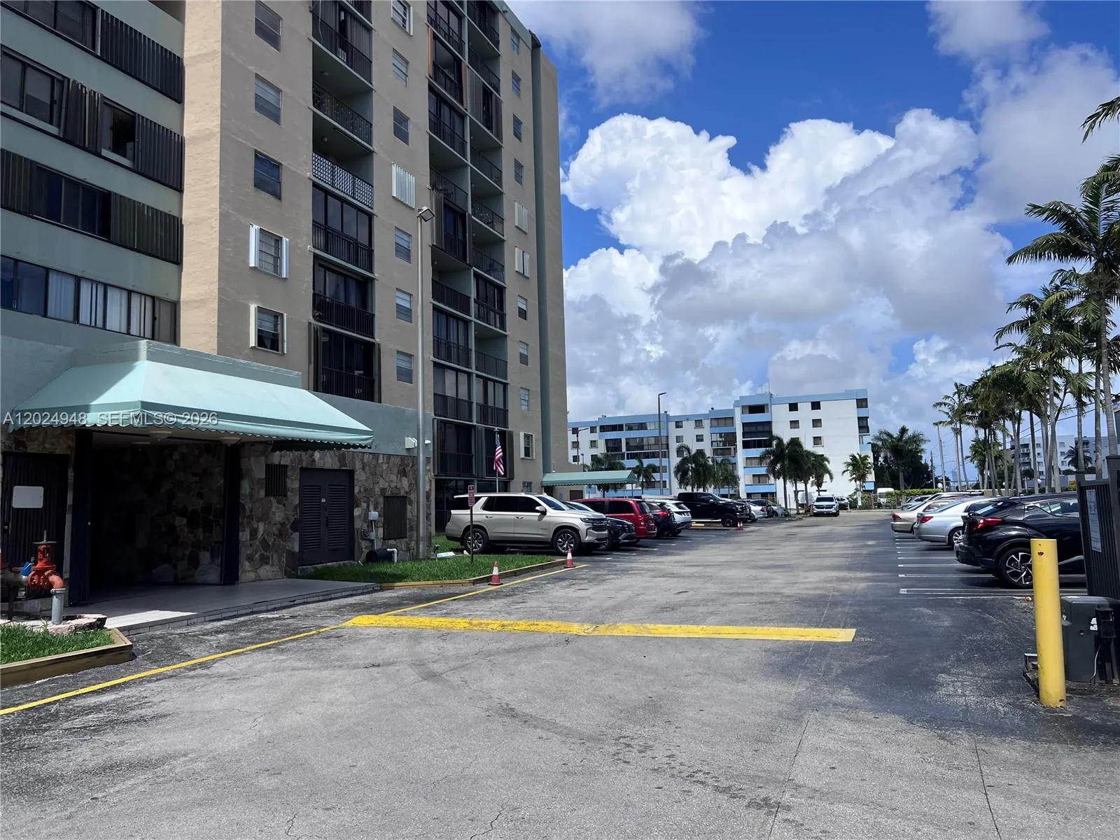 5055 NW 7th St # 301, Miami FL 33126