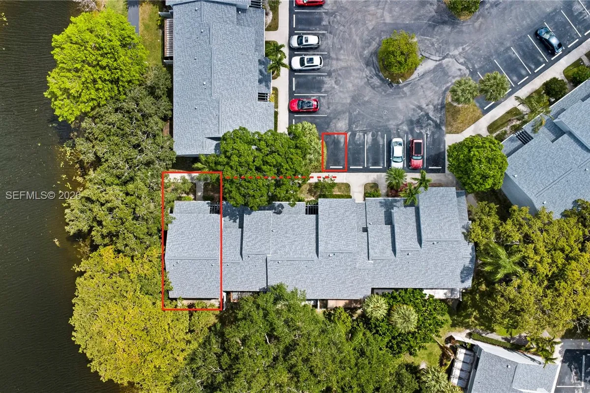 2753 NW 42nd Ave, Coconut Creek FL 33066