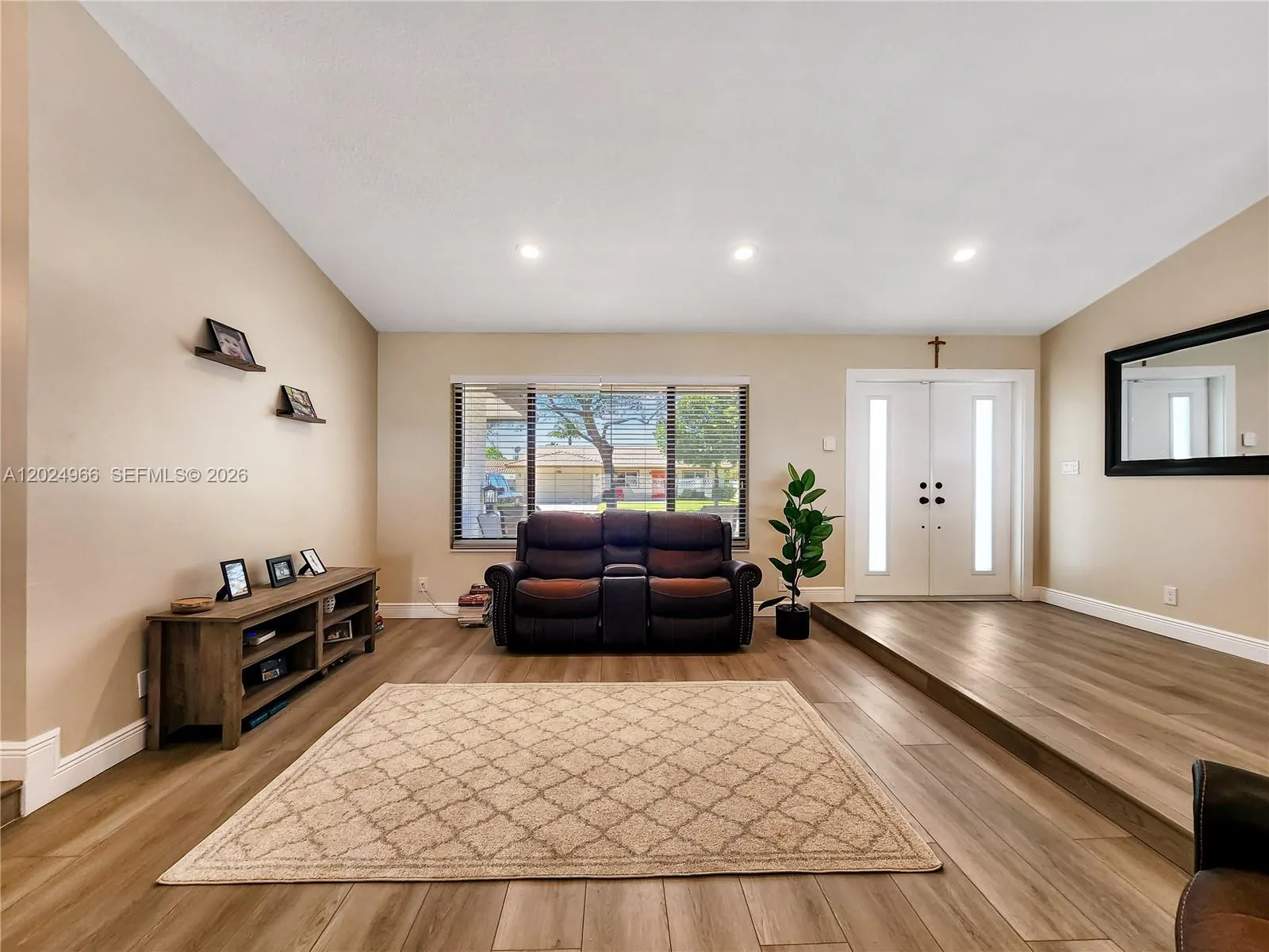 1359 NW 112th Ter, Coral Springs FL 33071