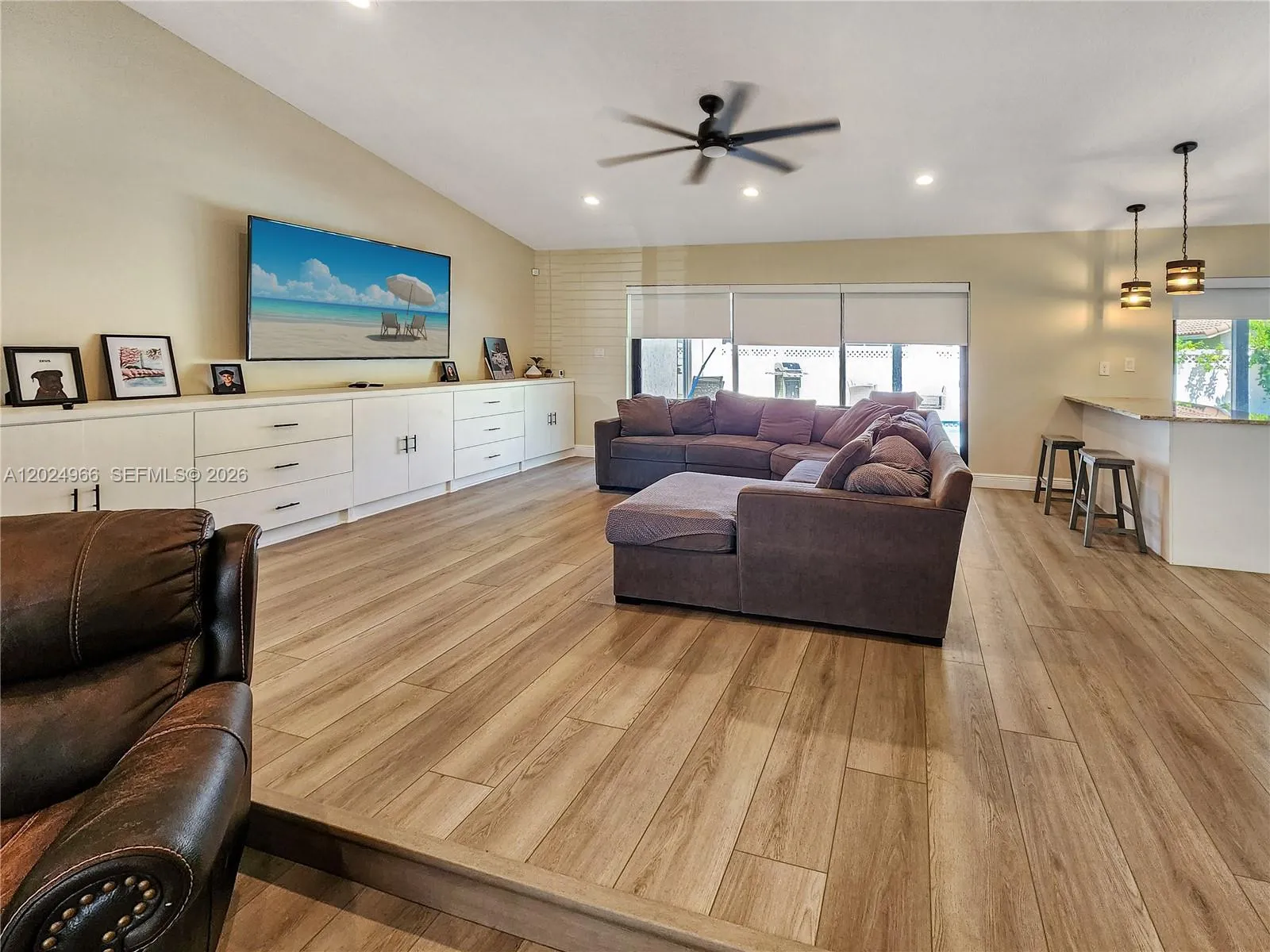 1359 NW 112th Ter, Coral Springs FL 33071