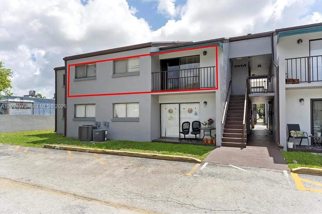 7403 SW 152nd Ave # 2, Miami FL 33193