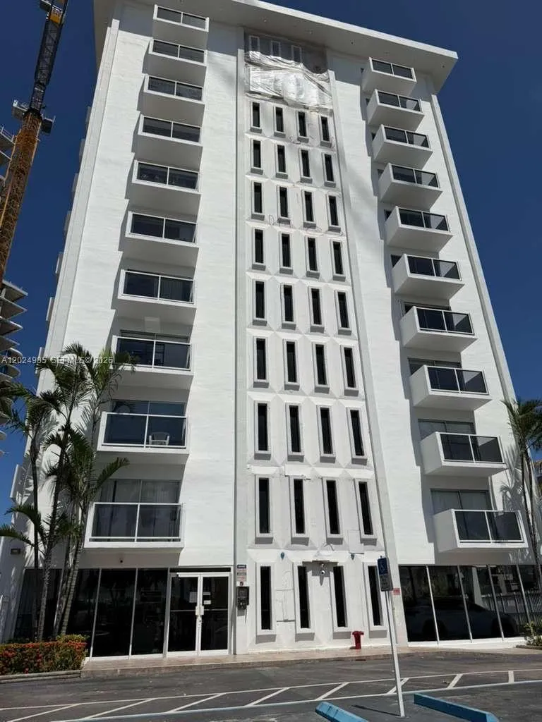 5313 Collins Ave # 1109, Miami Beach FL 33140