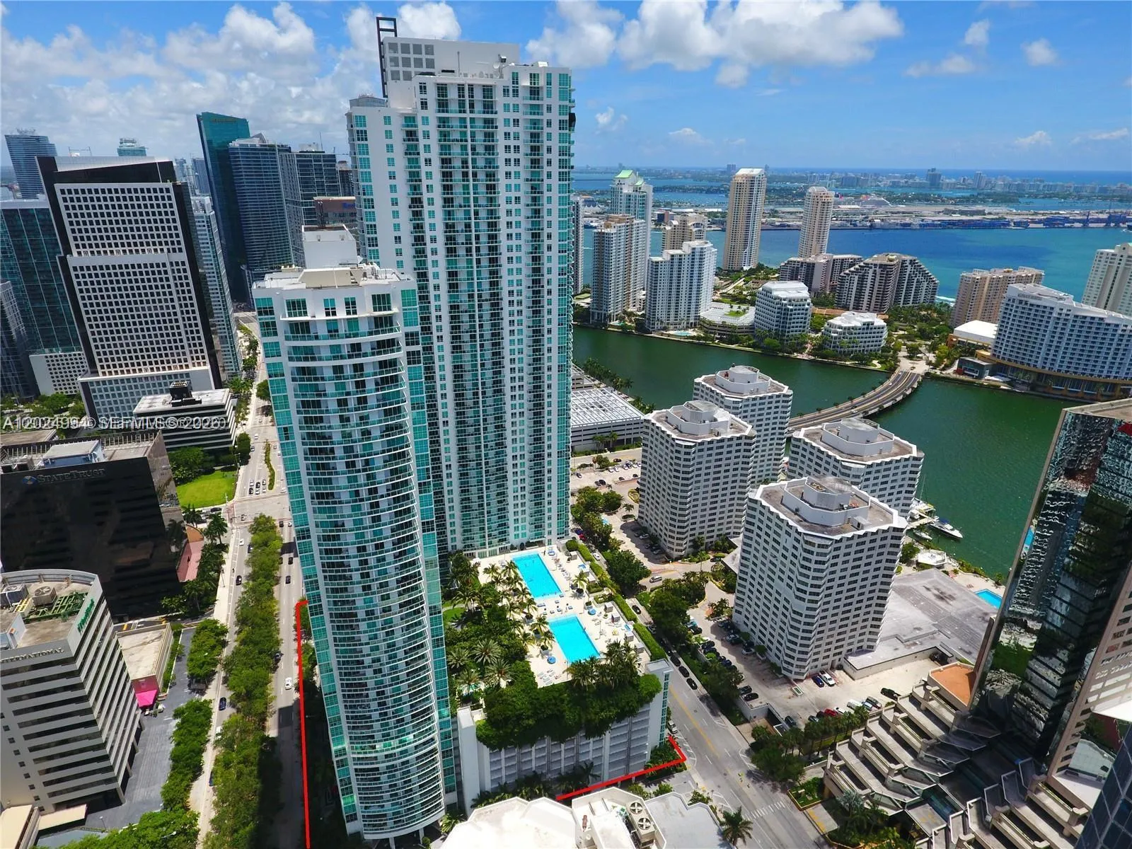 950 Brickell Bay Dr # 1911, Miami FL 33131