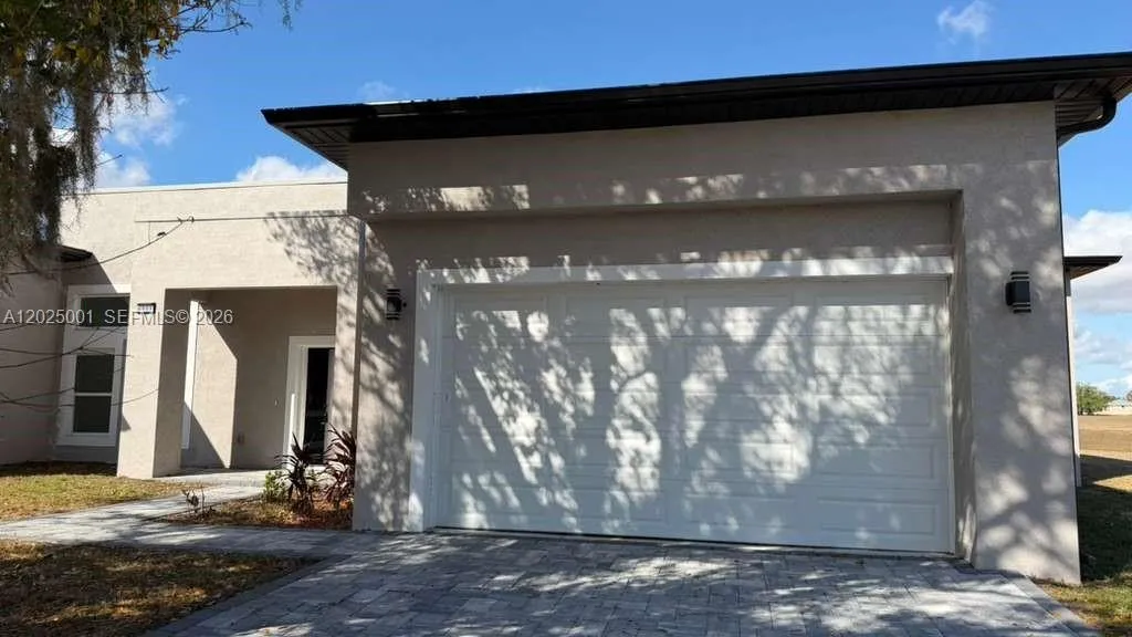 6805 HEAVITREE DR 6805 HEAVITREE DR, Sebring FL 33876