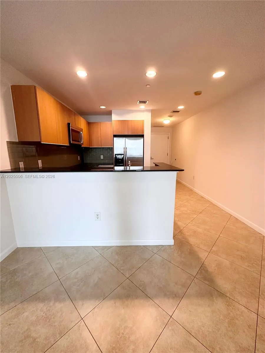 1060 Brickell Ave # 2515, Miami FL 33131
