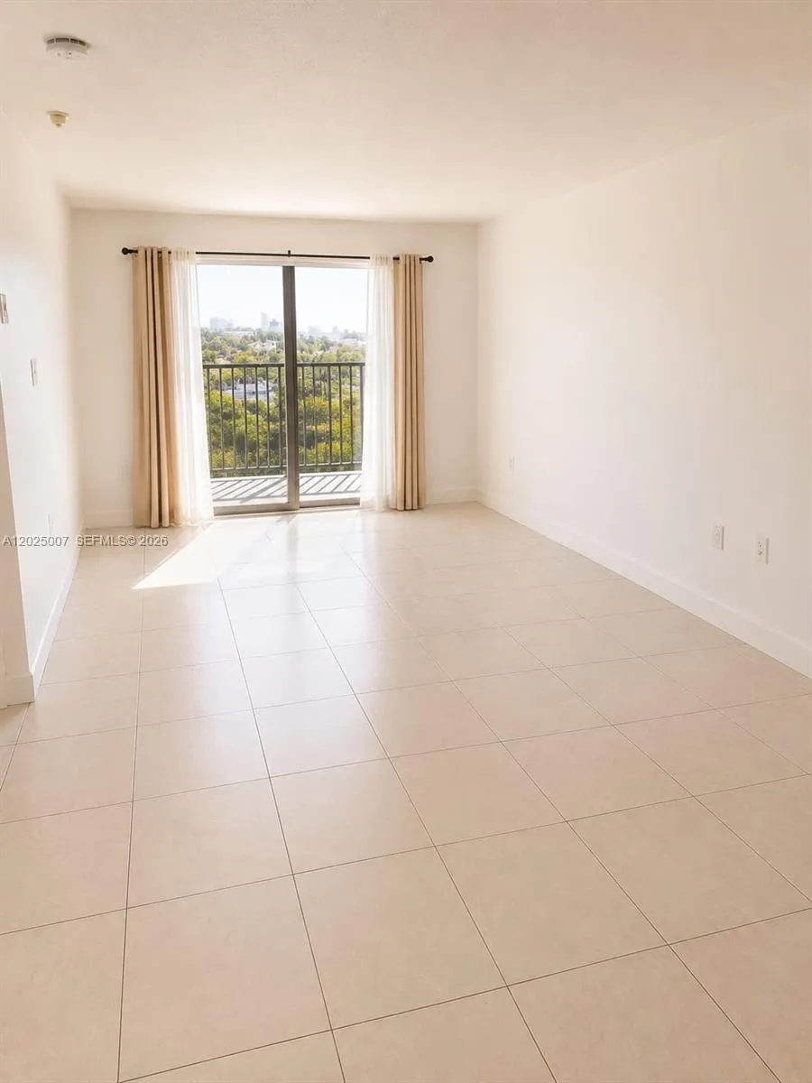 1975 Normandy Dr # 406, Miami Beach FL 33141
