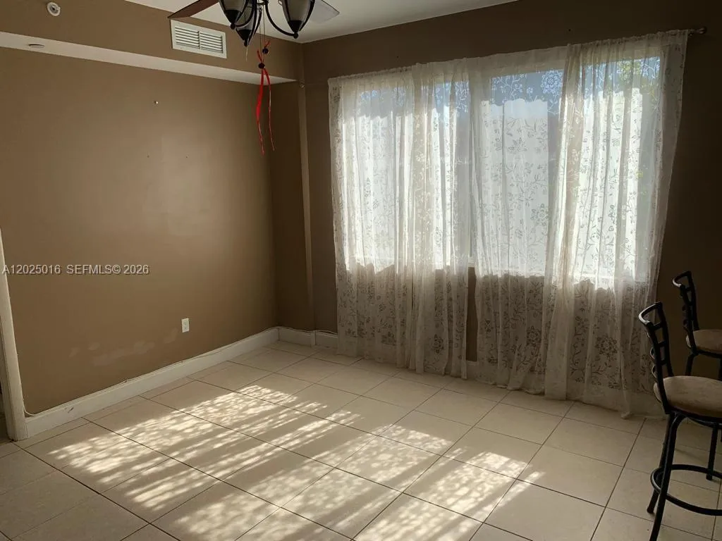 400 SW 2nd St # 201, Miami FL 33130
