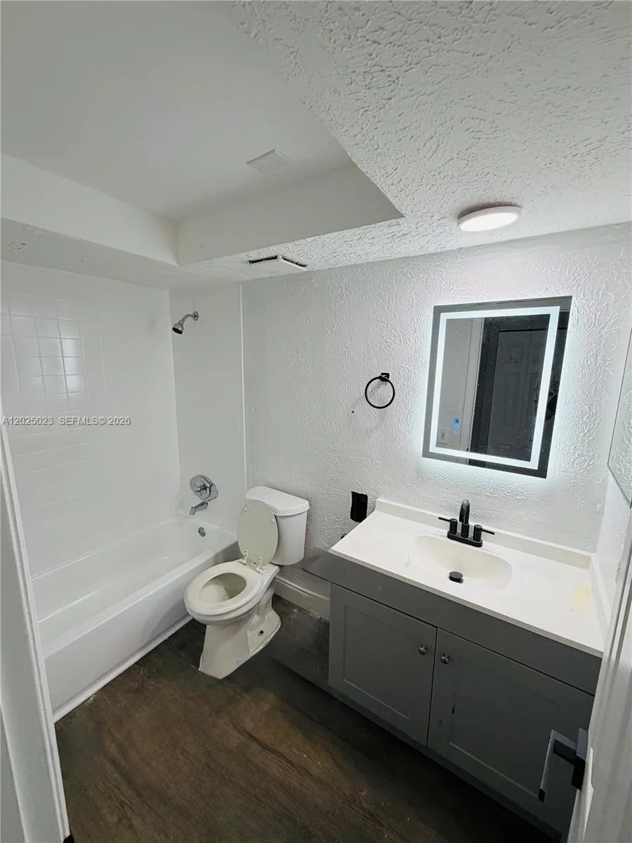 331 NW 42ND CT # 101, Pompano Beach FL 33064