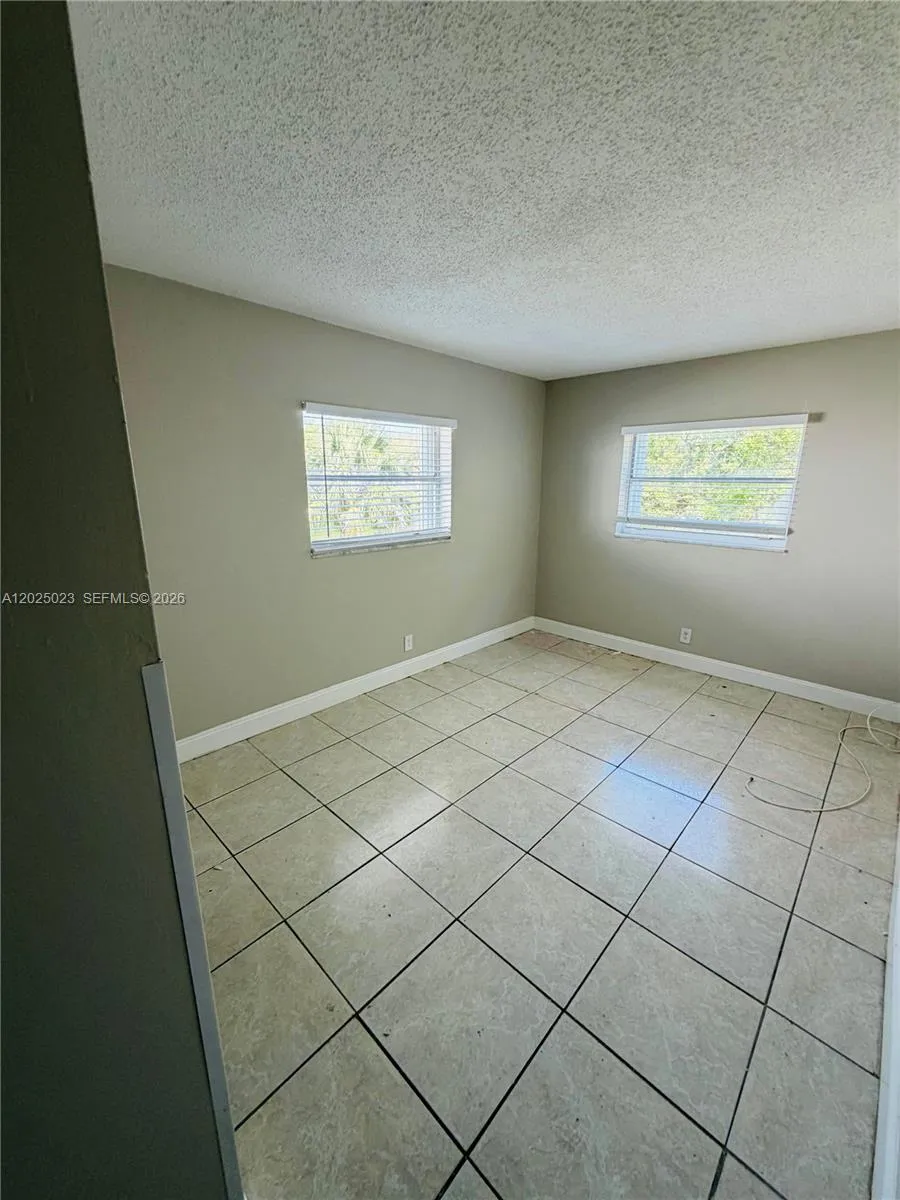 331 NW 42ND CT # 101, Pompano Beach FL 33064