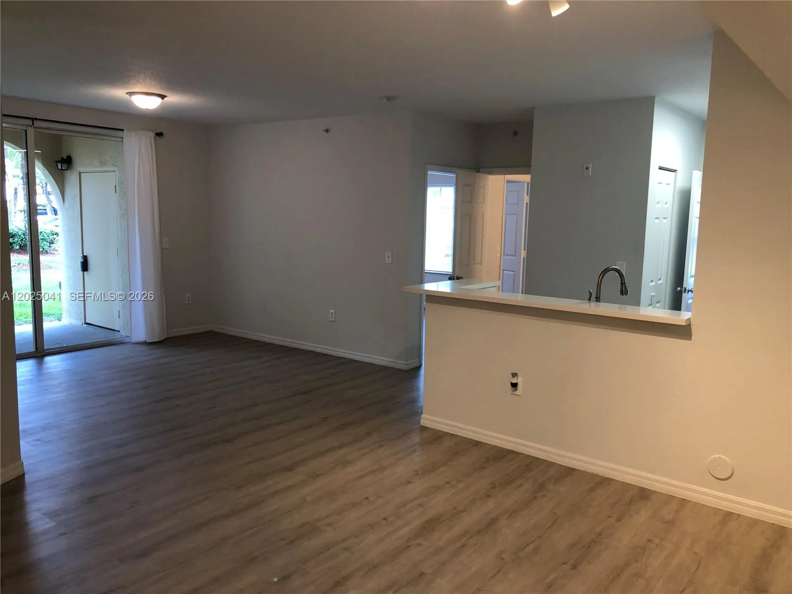 2544 Centergate Dr # 108, Miramar FL 33025