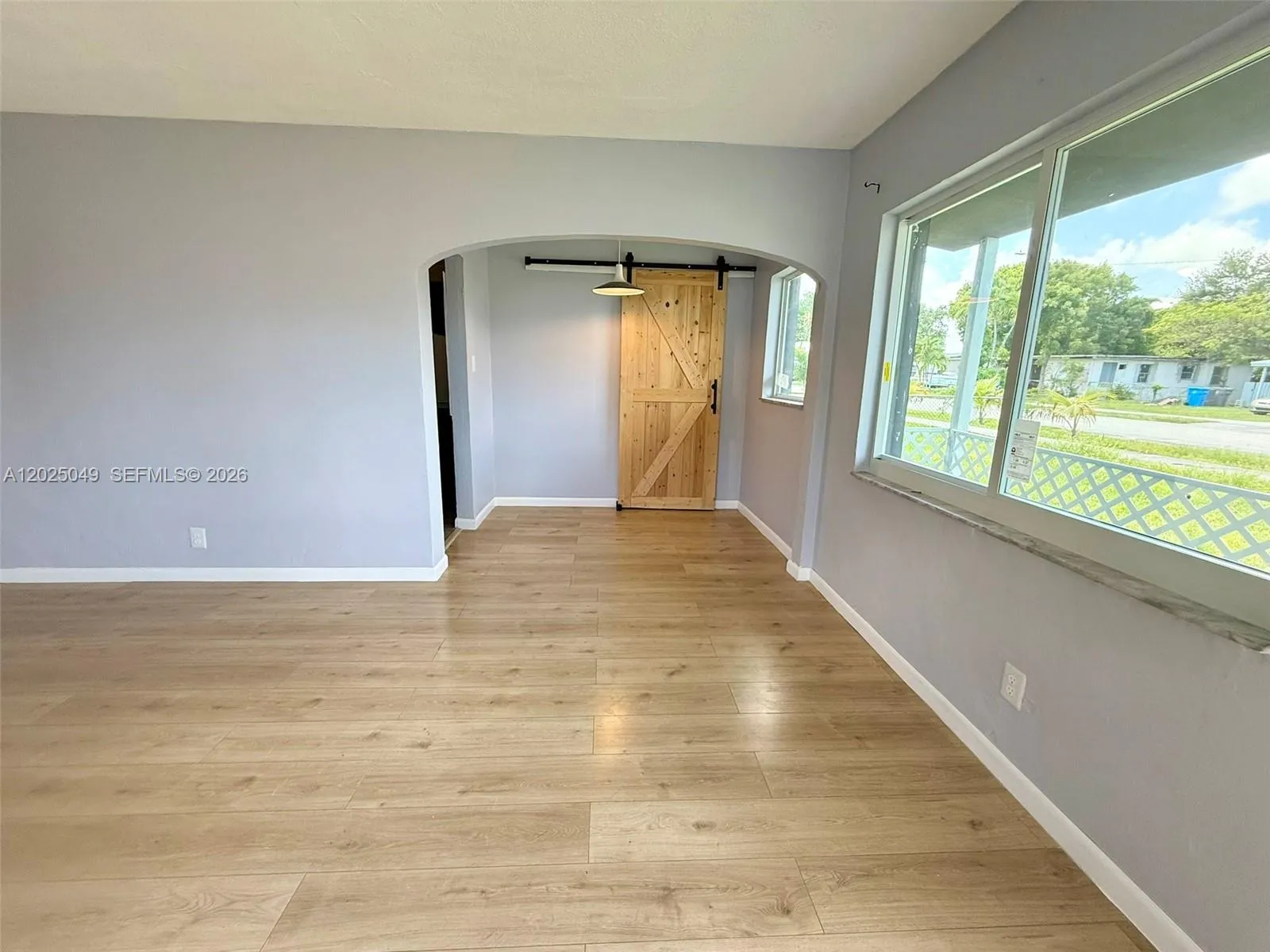 4030 SW 28th St, West Park FL 33023