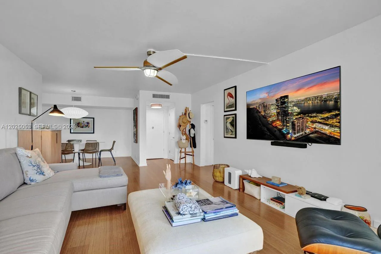 1121 Crandon Blvd # E604, Key Biscayne FL 33149