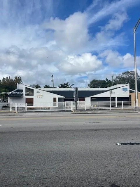 777 NE 79th St, Miami FL 33138