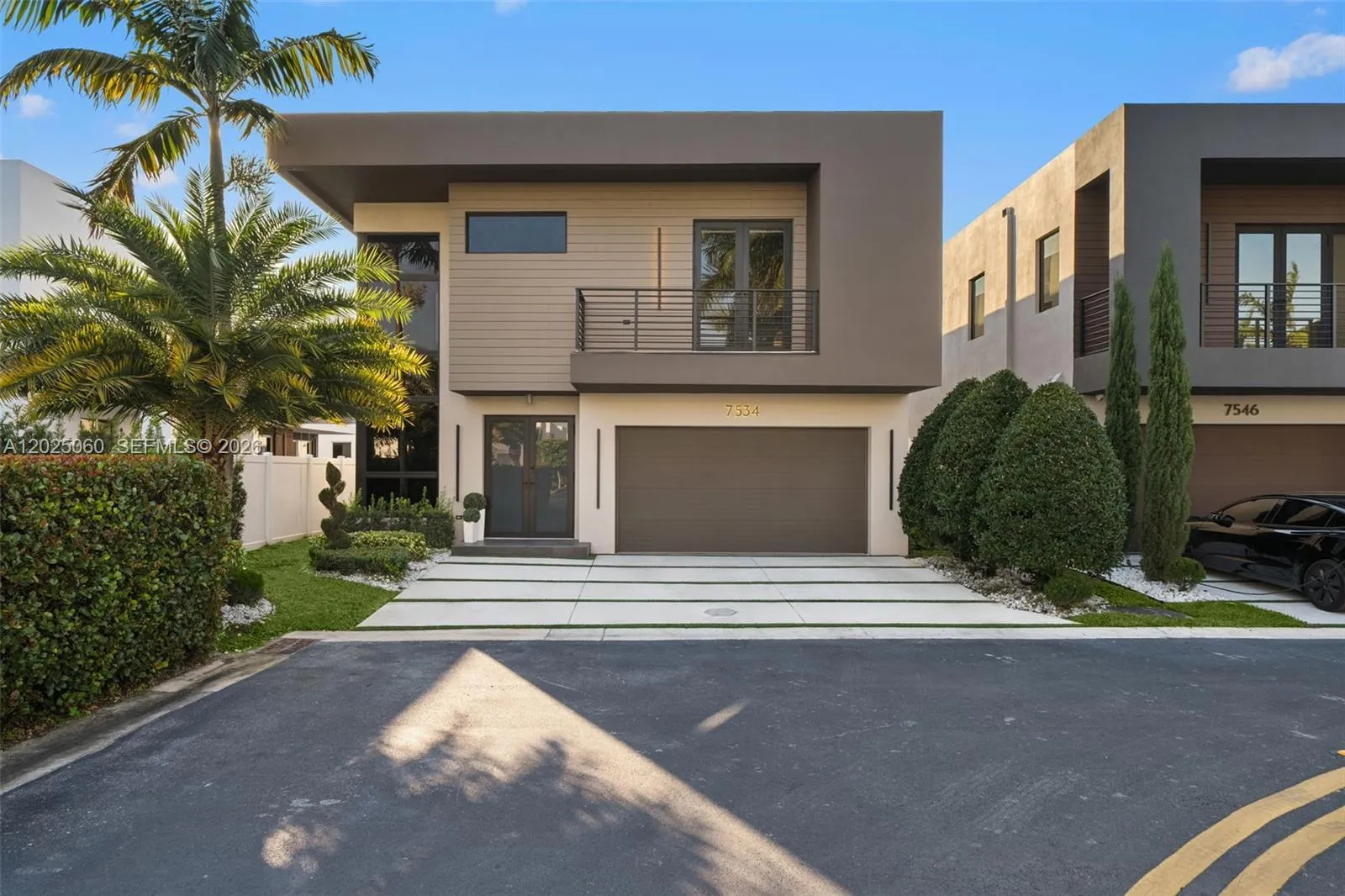 7534 NW 98th Ave, Doral FL 33178