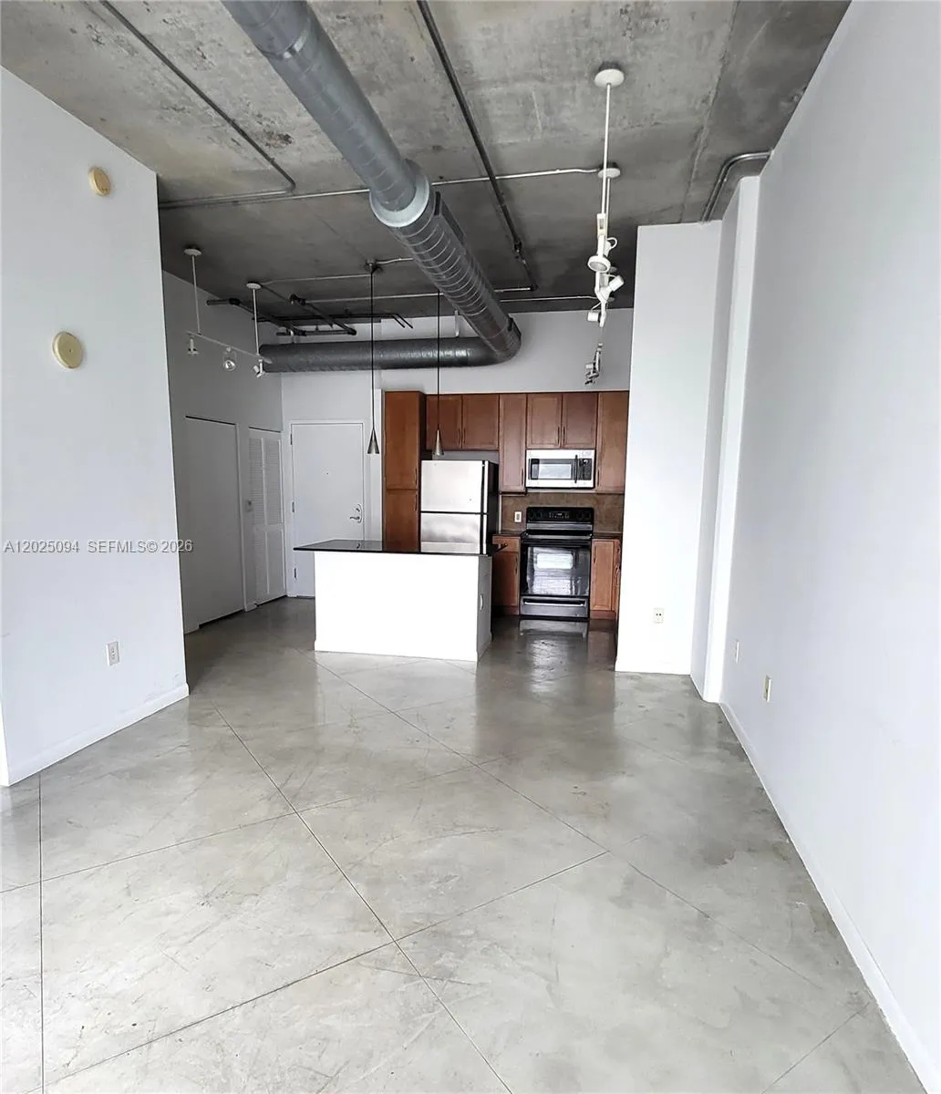2001 Biscayne Blvd # 2508, Miami FL 33137