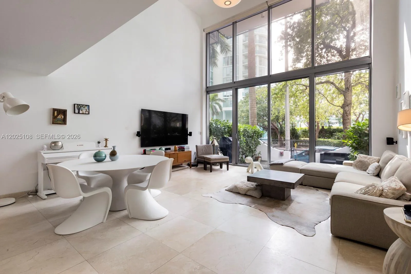 6000 Collins Ave # 108, Miami Beach FL 33140