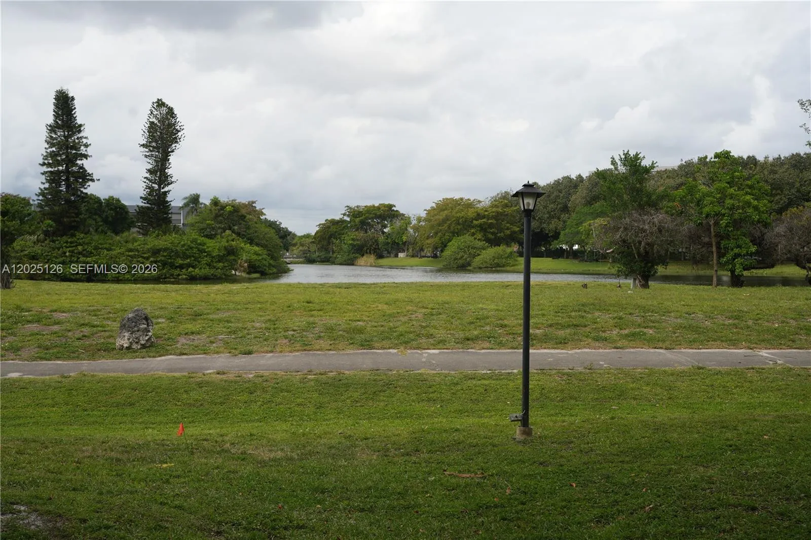 6001 N Falls Cir Dr # 203, Lauderhill FL 33319