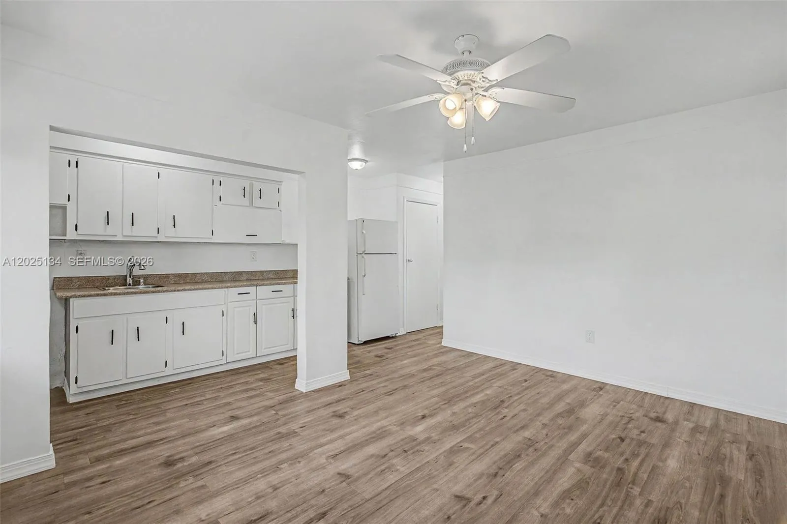 60 NW 79th St # 14, Miami FL 33150