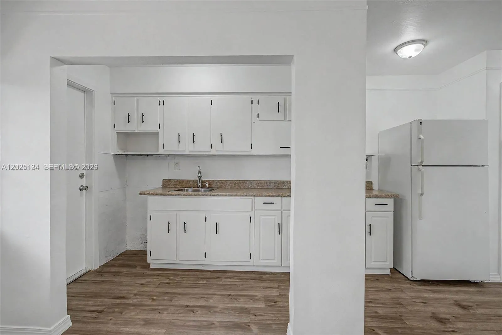 60 NW 79th St # 14, Miami FL 33150